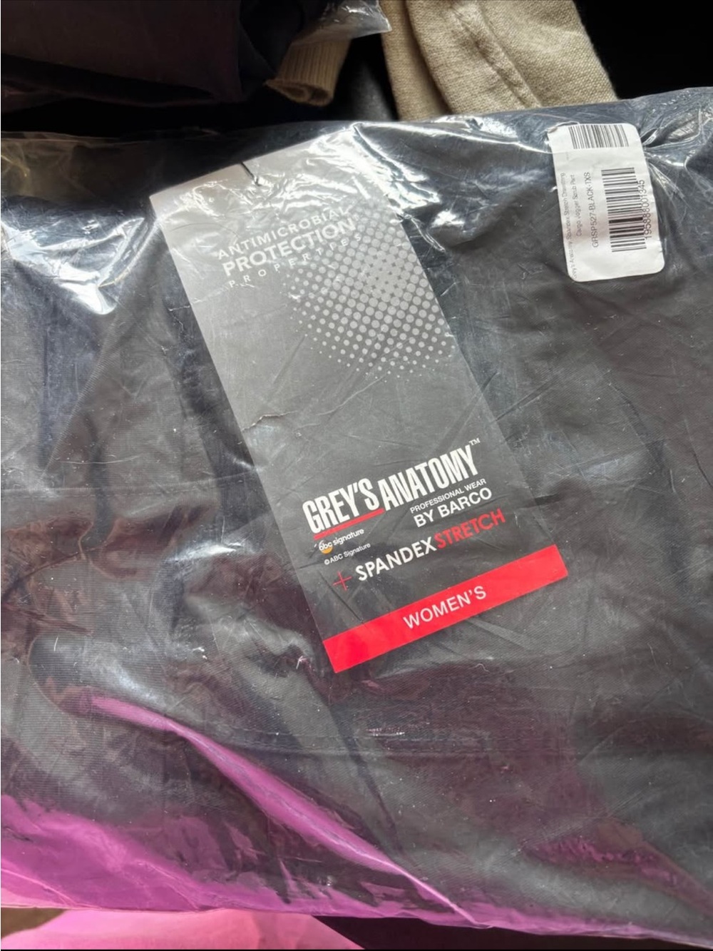 4 pairs!
Barco Uniforms Black Scrub Pants